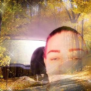 Meet your Posher, Dee